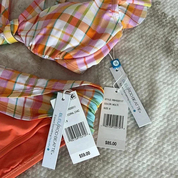 Bleu Rod Beattie Hip To Be Square Ruffle Off the Shoulder Top and Bottom - Picture 9 of 12